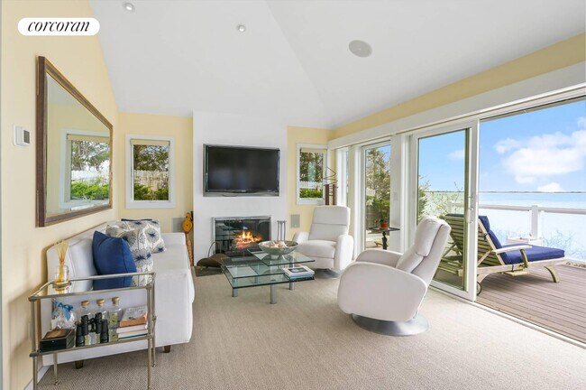 Building Photo - 16 Oceanview Dr
