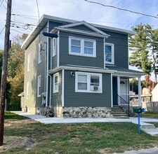 Building Photo - 5 Pinehurst Ave