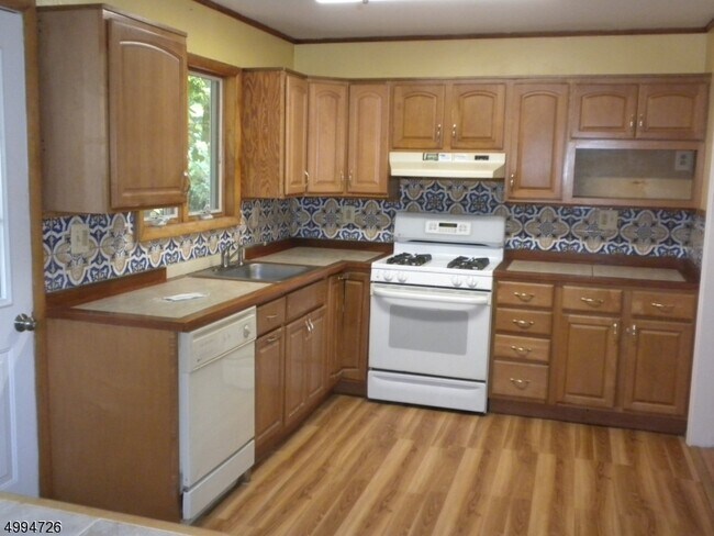 Foto del edificio - 25 Post Ln