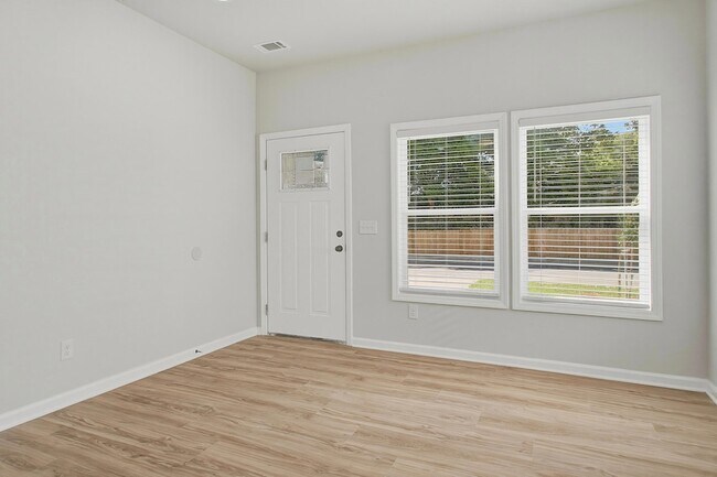 Foto del edificio - 4707 Boundary St