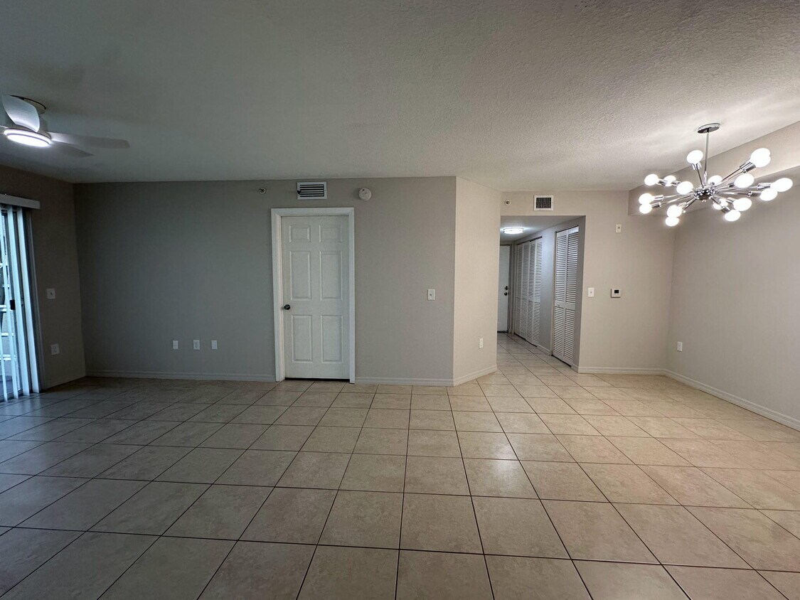 Foto principal - 4151 San Marino Blvd