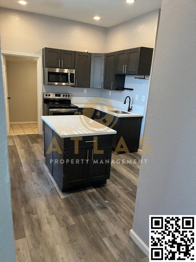 Foto del edificio - Gorgeous 1-Bedroom Apartment – Fully Remod...