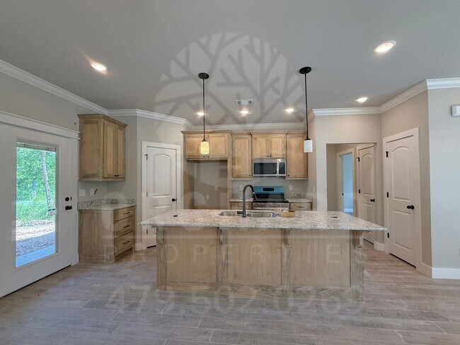 Foto del edificio - Single-Family Home- 3 Bed/ 2 Bath  Bella V...