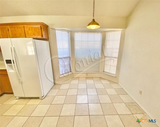 Building Photo - 2315 Skipcha Dr