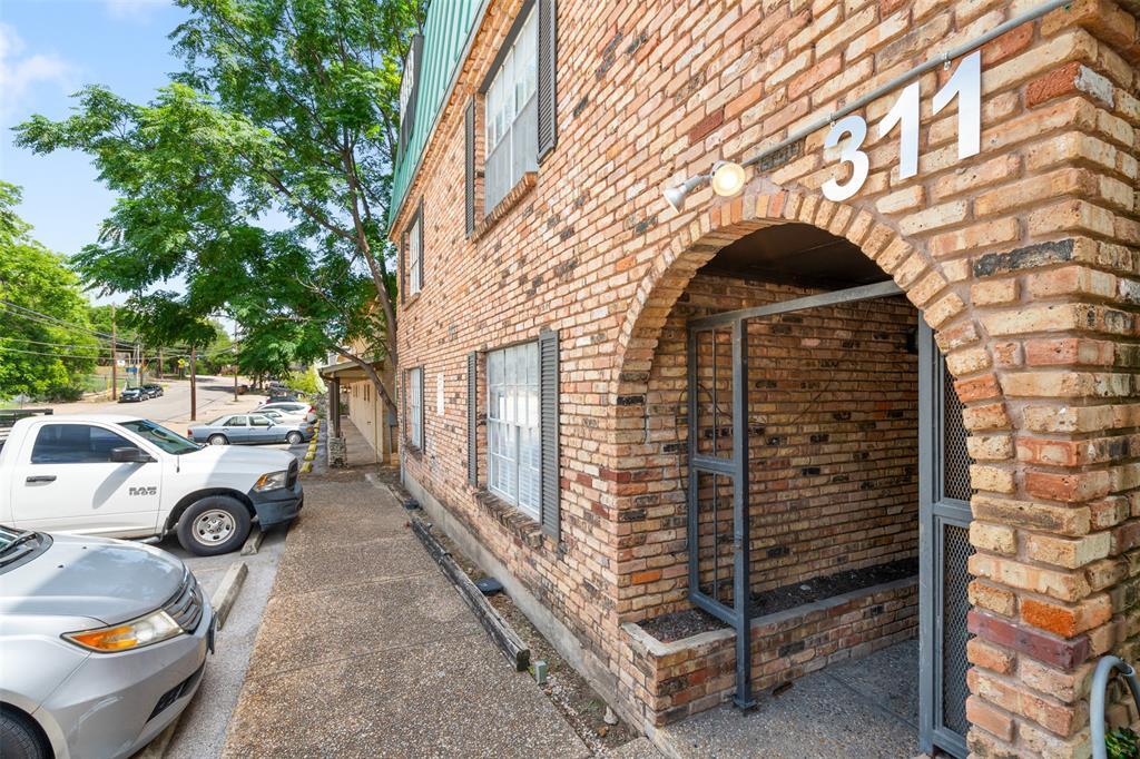 Foto principal - 311 E 31st St