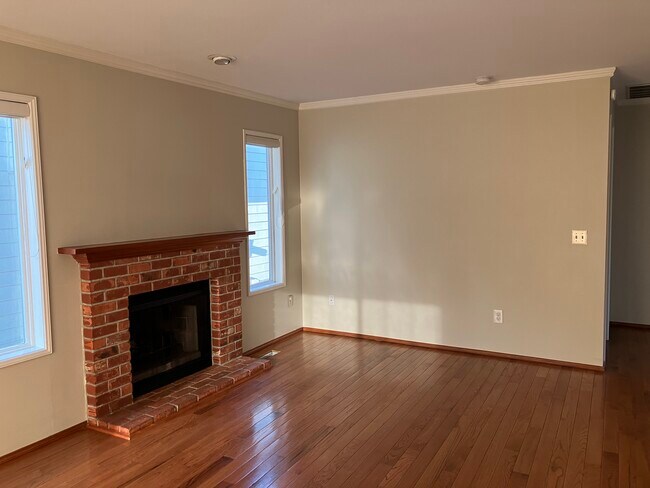 Building Photo - 3507 253rd Ct SE