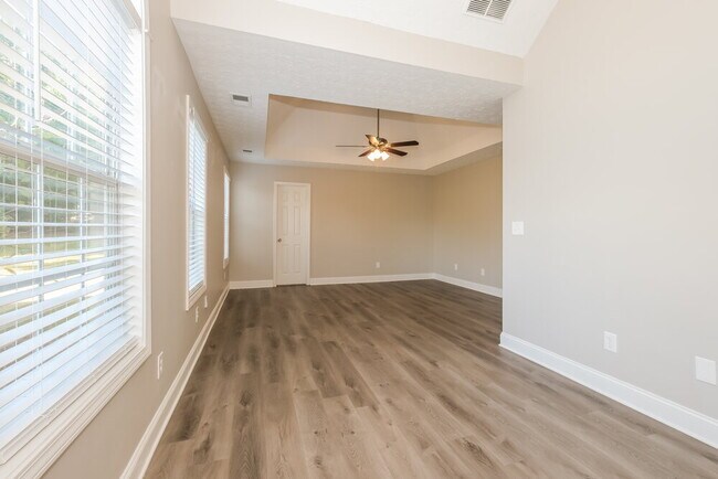 Building Photo - 362 Whitney Ln