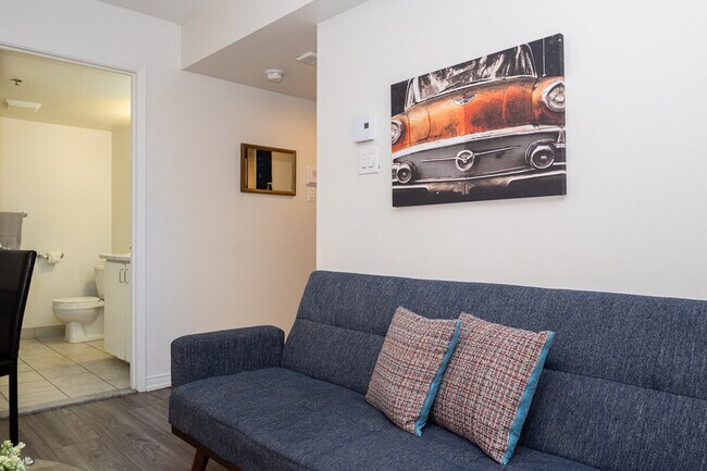 Building Photo - 67 Rue Charlotte