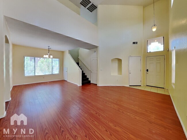 Building Photo - 13238 E Alley Spring Dr