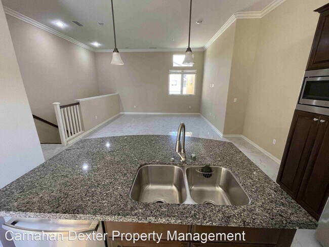 Building Photo - 2 br, 2 bath House - 11316 Paseo La Cumbre