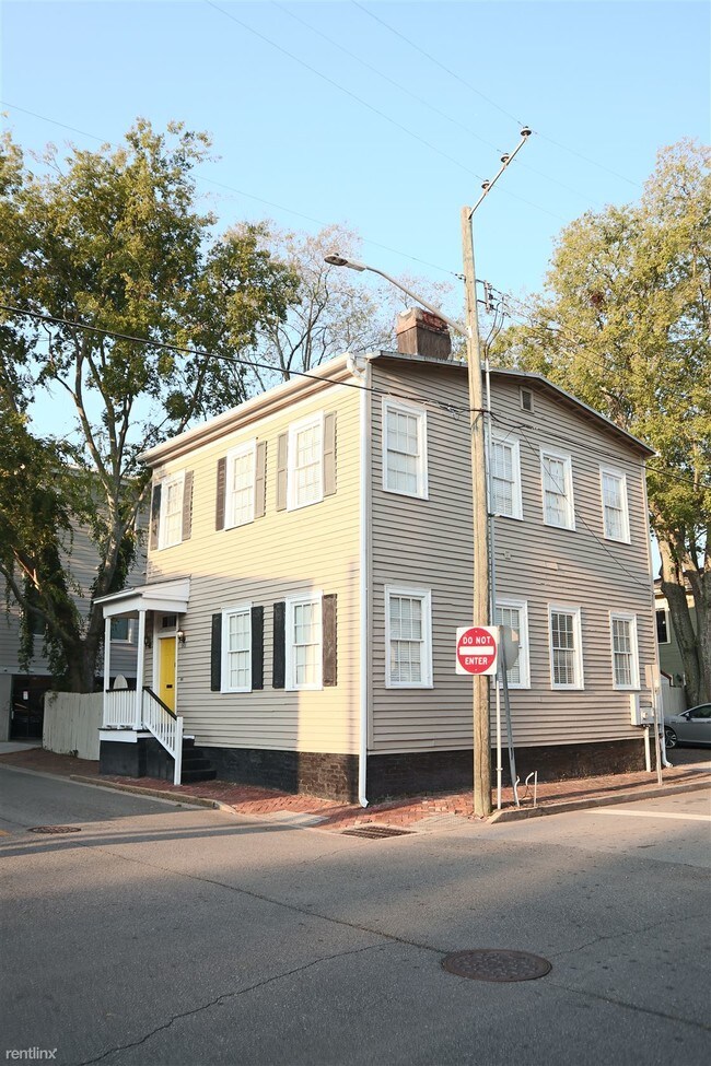 Building Photo - 2 br, 1 bath House - 601 Jefferson Street