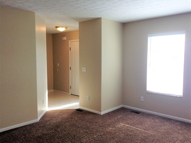 Building Photo - 557 Whispering Pines Place