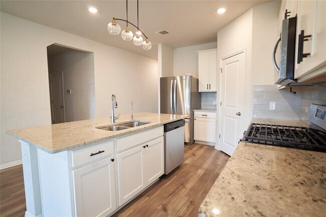 Building Photo - 3034 Mill Run Bnd