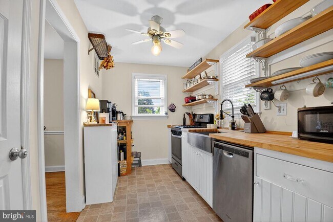Foto del edificio - 3705 8th St S