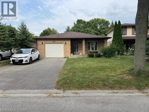 Building Photo - 143 Grenfell Pl