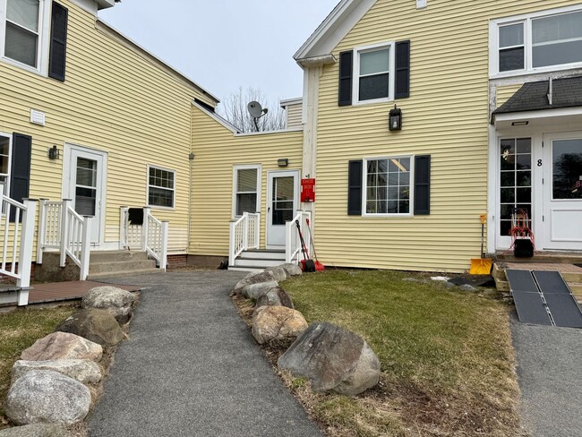 Photo - Well maintained inside and out Apartment