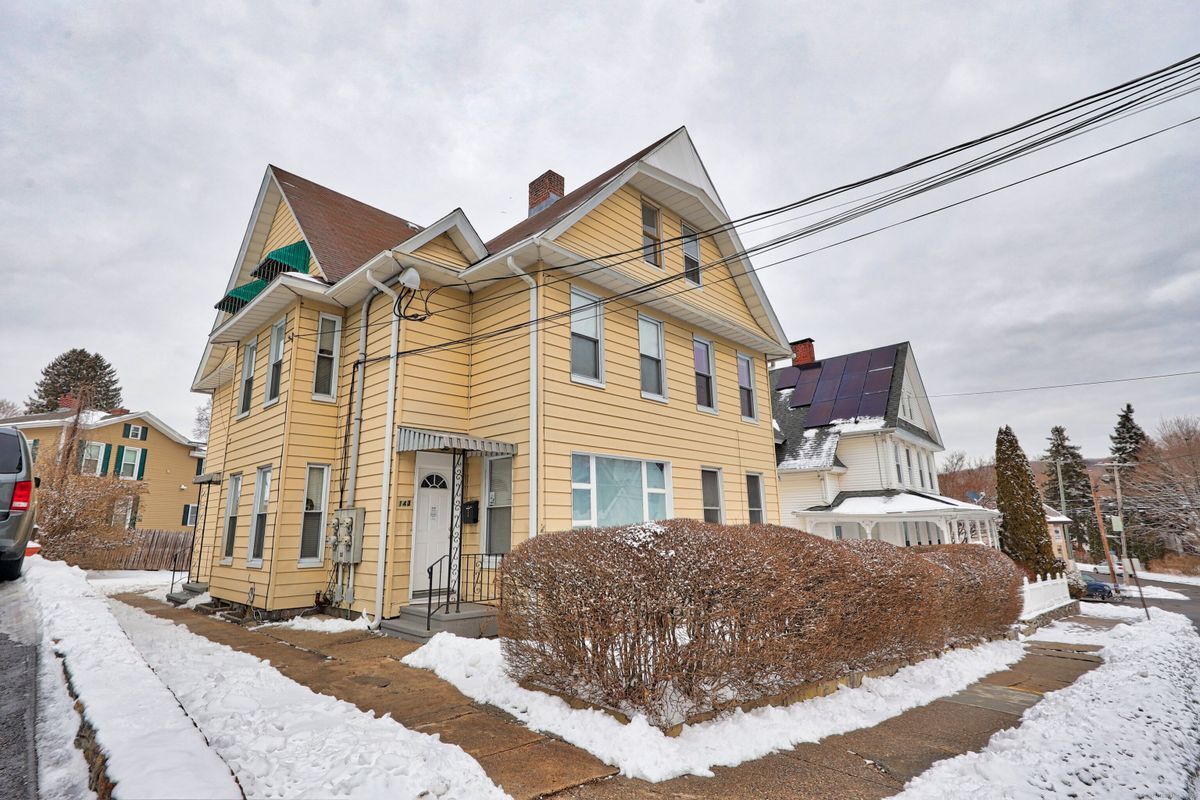 Primary Photo - 143 Tremont St