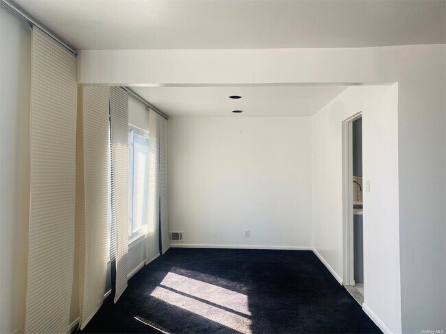 Building Photo - 215-44 23rd Rd