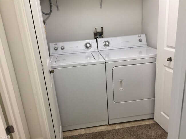 Foto del edificio - 2 br, 2 bath Condo - 2778 Hidden Ponds Con...