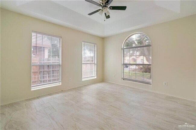 Foto del edificio - 509 E Buchanan Ave