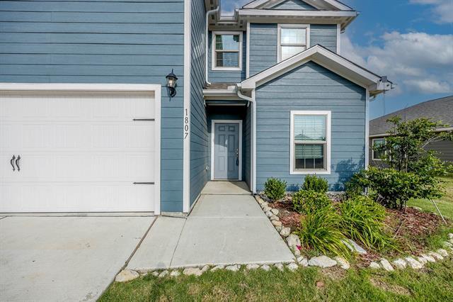 Building Photo - 1807 Fergus Dr