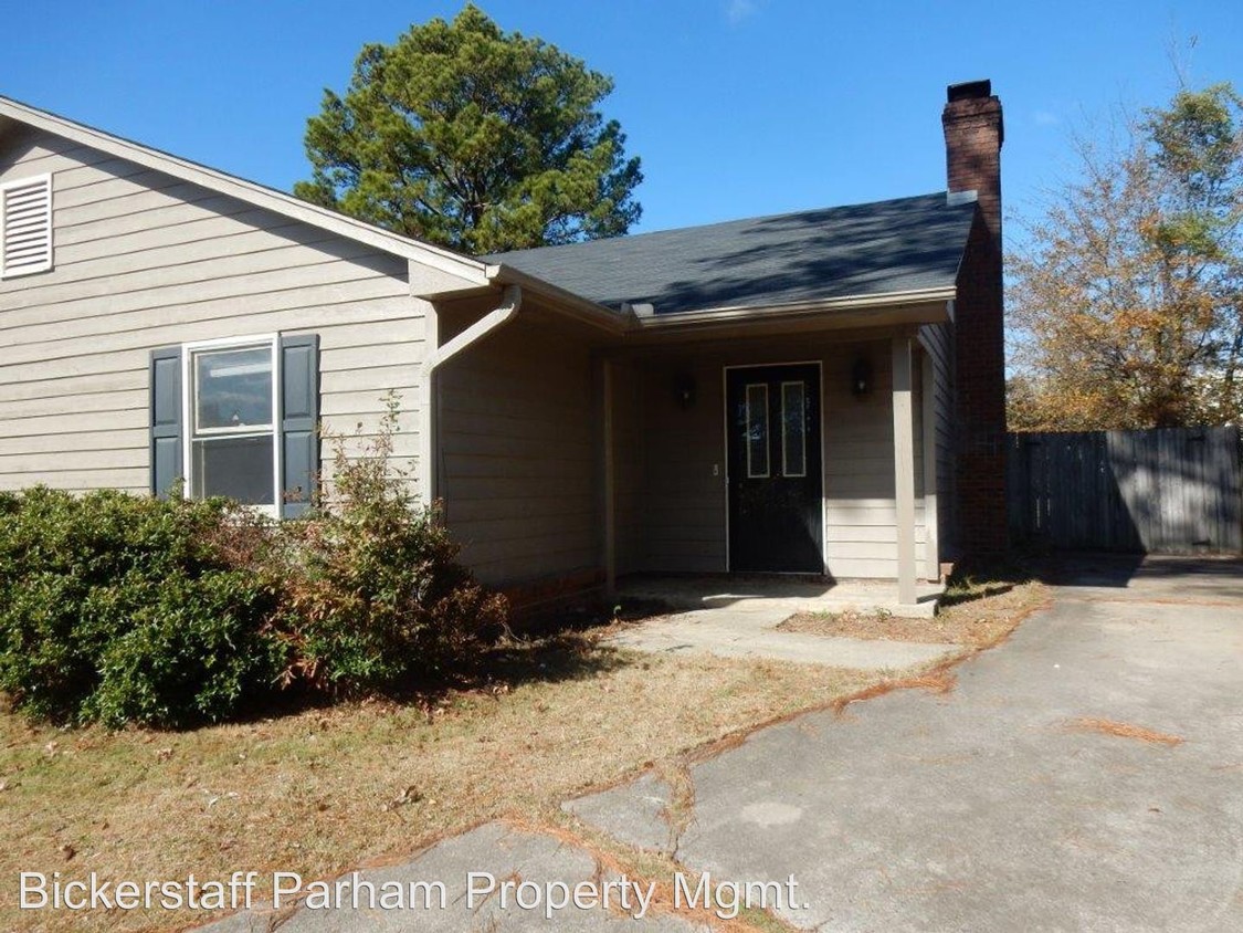 Primary Photo - 6213 Olde Towne Dr