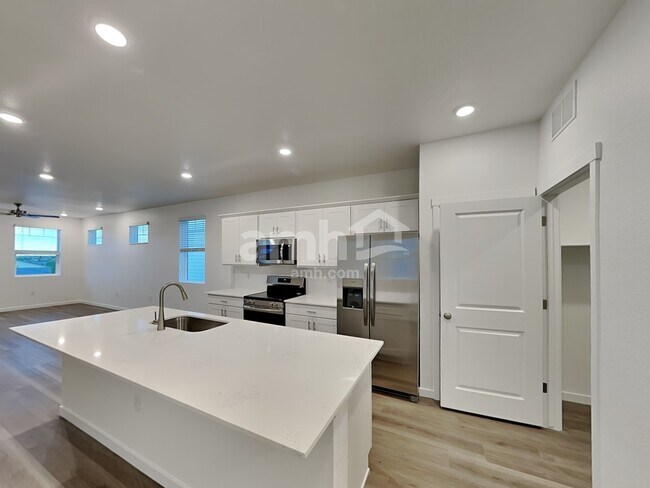 Foto del edificio - 26153 E Calhoun Pl