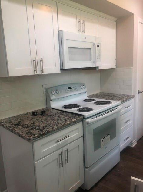 Foto del edificio - 1625 Hawthorne Ln