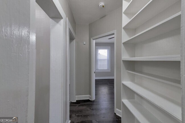 Building Photo - 1333 Womack Ave