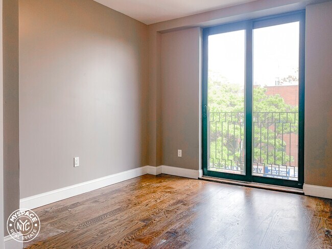 Building Photo - 6080 Myrtle Ave