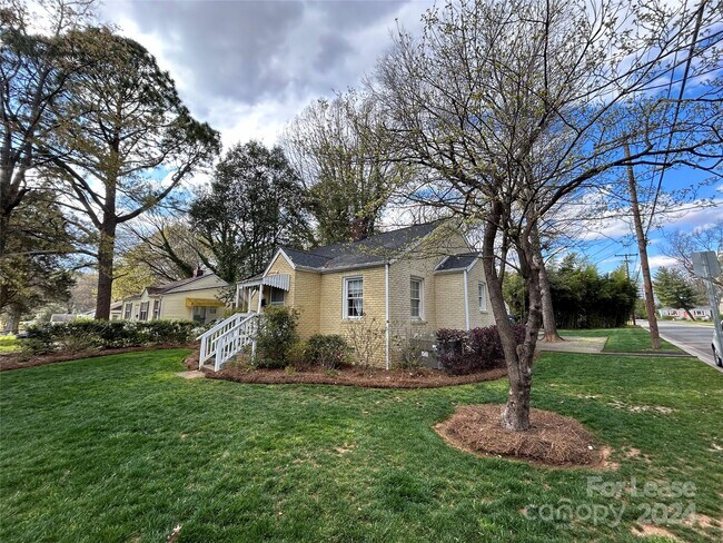 Building Photo - 1300 Bethel Rd