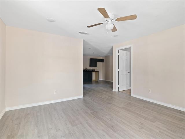 Building Photo - 1018 G Ave