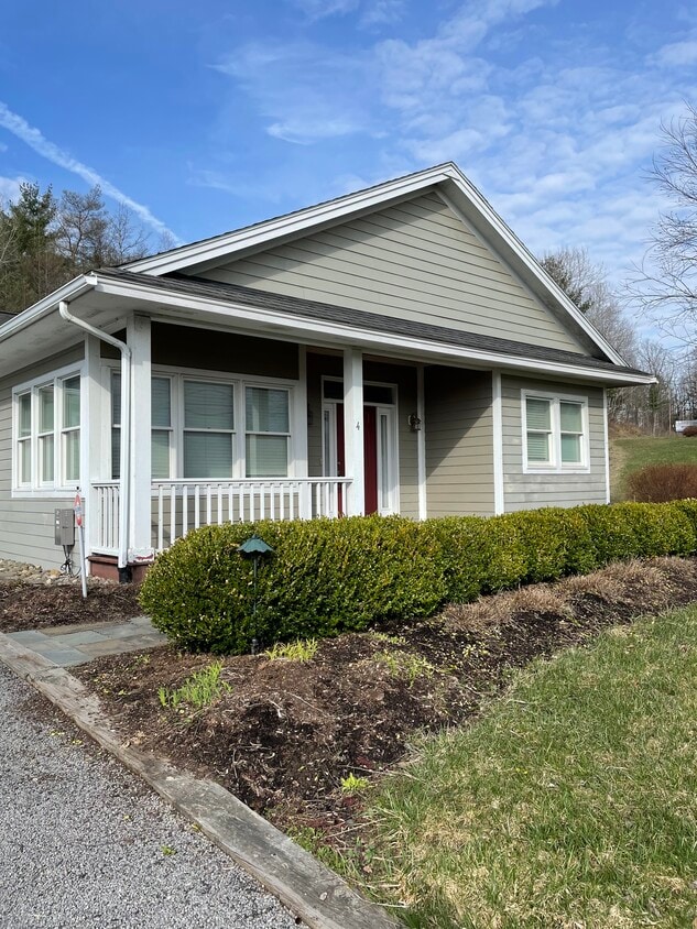 4 N Lounsberry Rd, Brooktondale, NY 14817 House Rental in