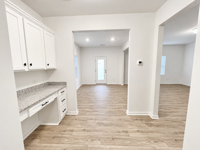 Building Photo - BRAND NEW 4 br home in Shay Crossing Minutes from I-85 - MOVE IN READY NOW