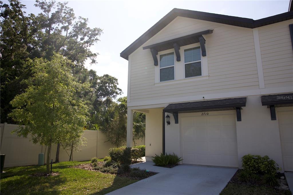 Foto principal - 2710 Chestnut Creek Place