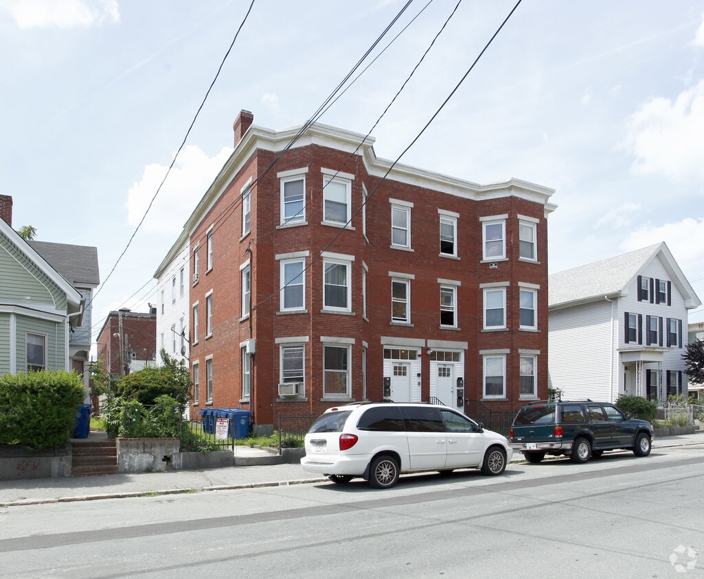 Building Photo - 68-70 Newbury St