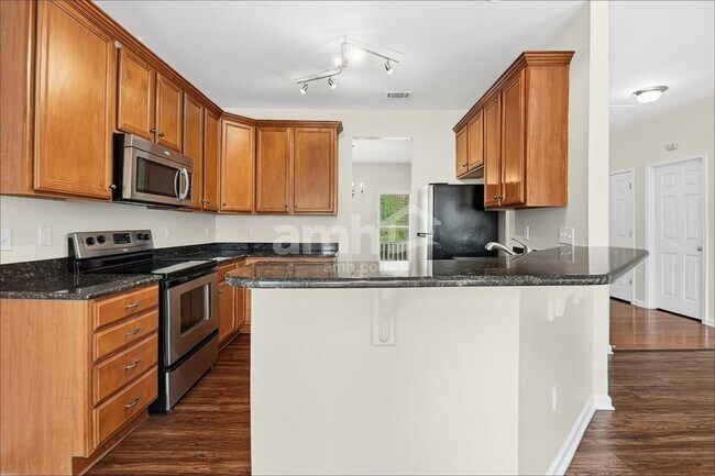 Foto del edificio - 231 Mott Rd