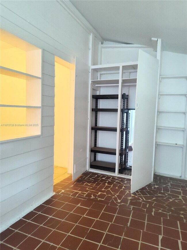 Foto del edificio - 11342 Peachtree Dr