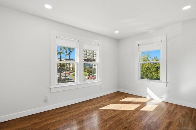 Foto del edificio - 312 Brookes Ave