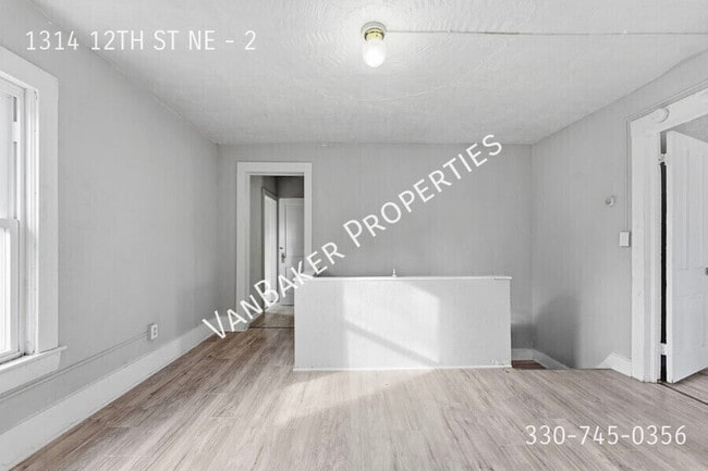 Building Photo - 1314 12th St NE