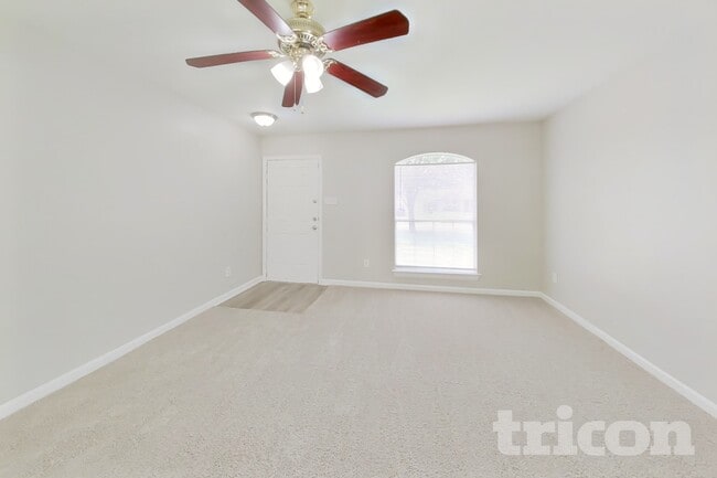 Building Photo - 8707 Texas Acorn Ave
