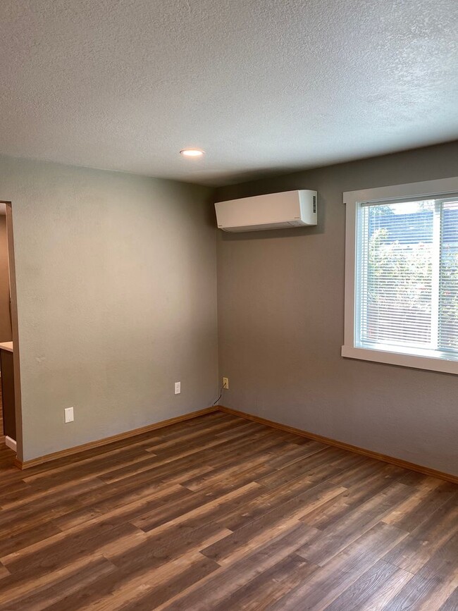 Building Photo - The Perfect Match for Your Lifestyle-Priva...