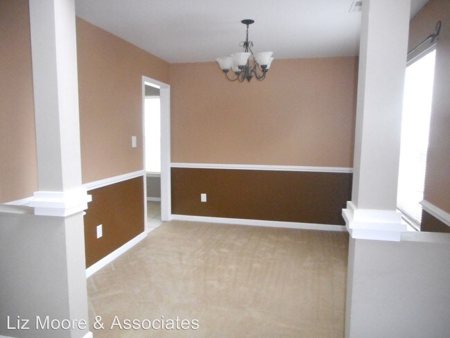 Building Photo - 3 br, 2.5 bath House - 17 George Court