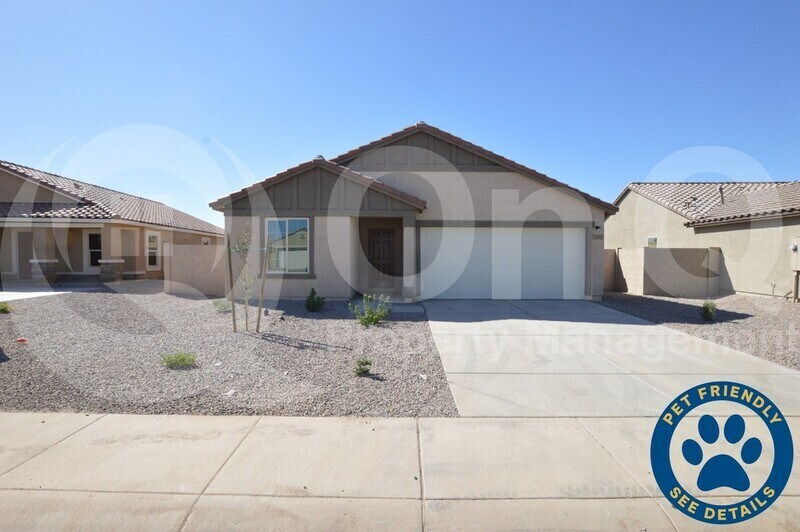 Primary Photo - 2032 E Velvet Pl