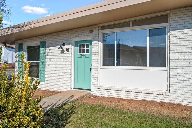 Building Photo - 3761 Avera Ave