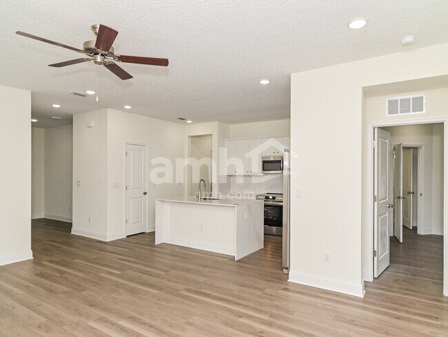 Foto del edificio - 96866 Blackrock Cv Wy