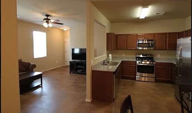 Foto del edificio - 107 Ashley dr