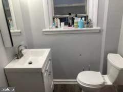 Foto del edificio - 3710 Spring Garden St