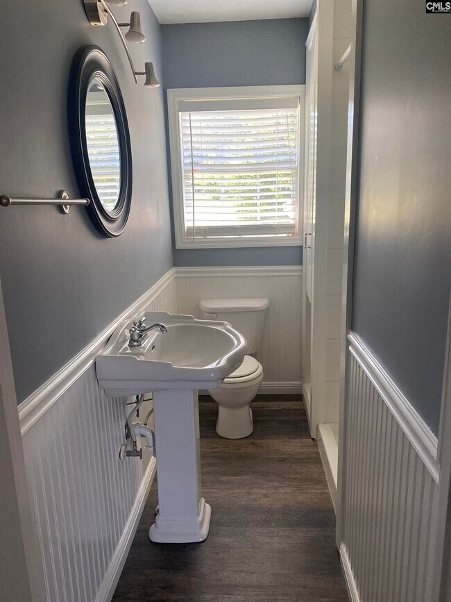 Foto del edificio - 2535 Watson St