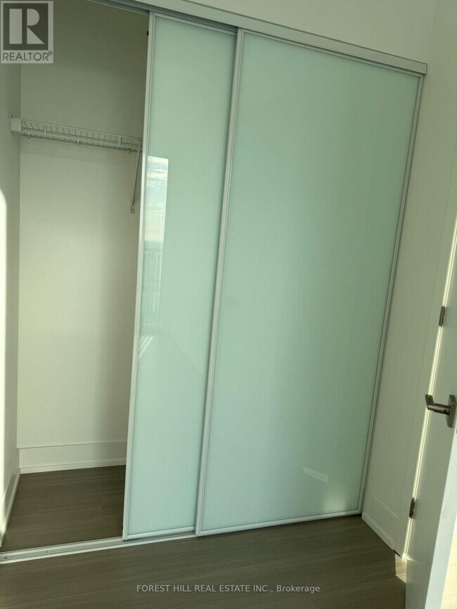 Photo du bâtiment - 36 Olive Ave